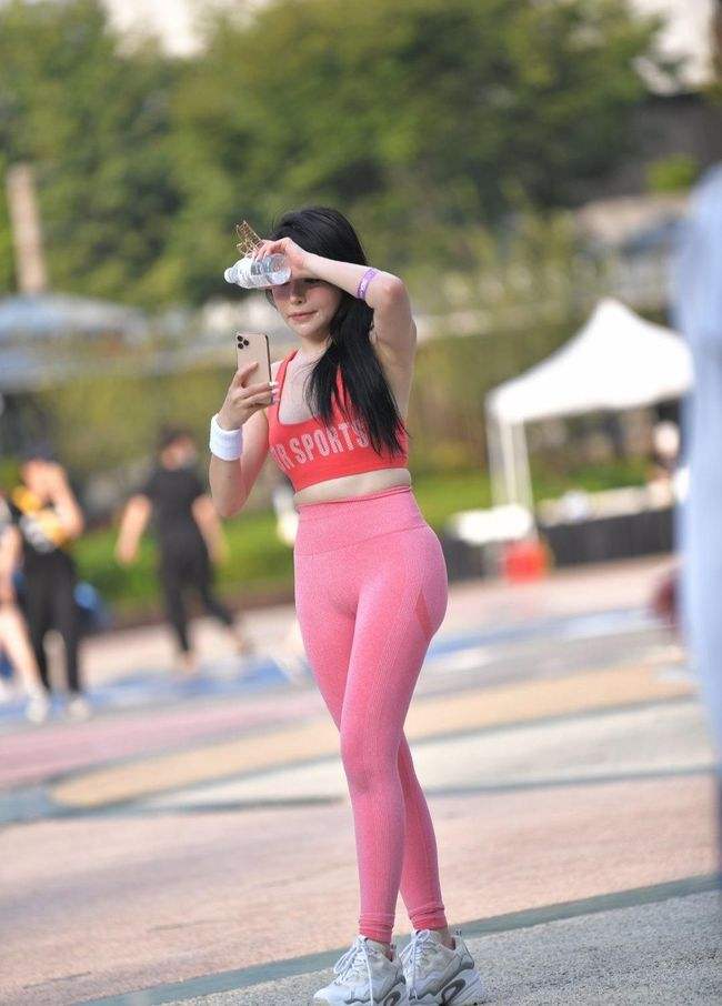 爱游戏ayx手机版登录入口